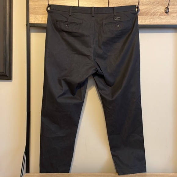 Banana Republic Gray Pants - Picture 3 of 4